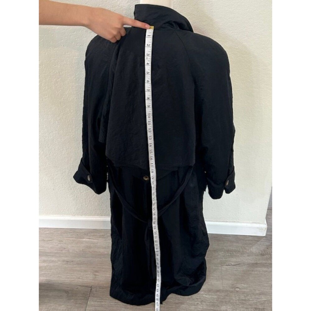 Gallery Black Long Coat - Picture 6 of 6
